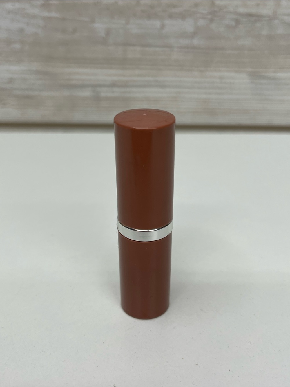 Clinique lipstick and primer color 02 Bare pop